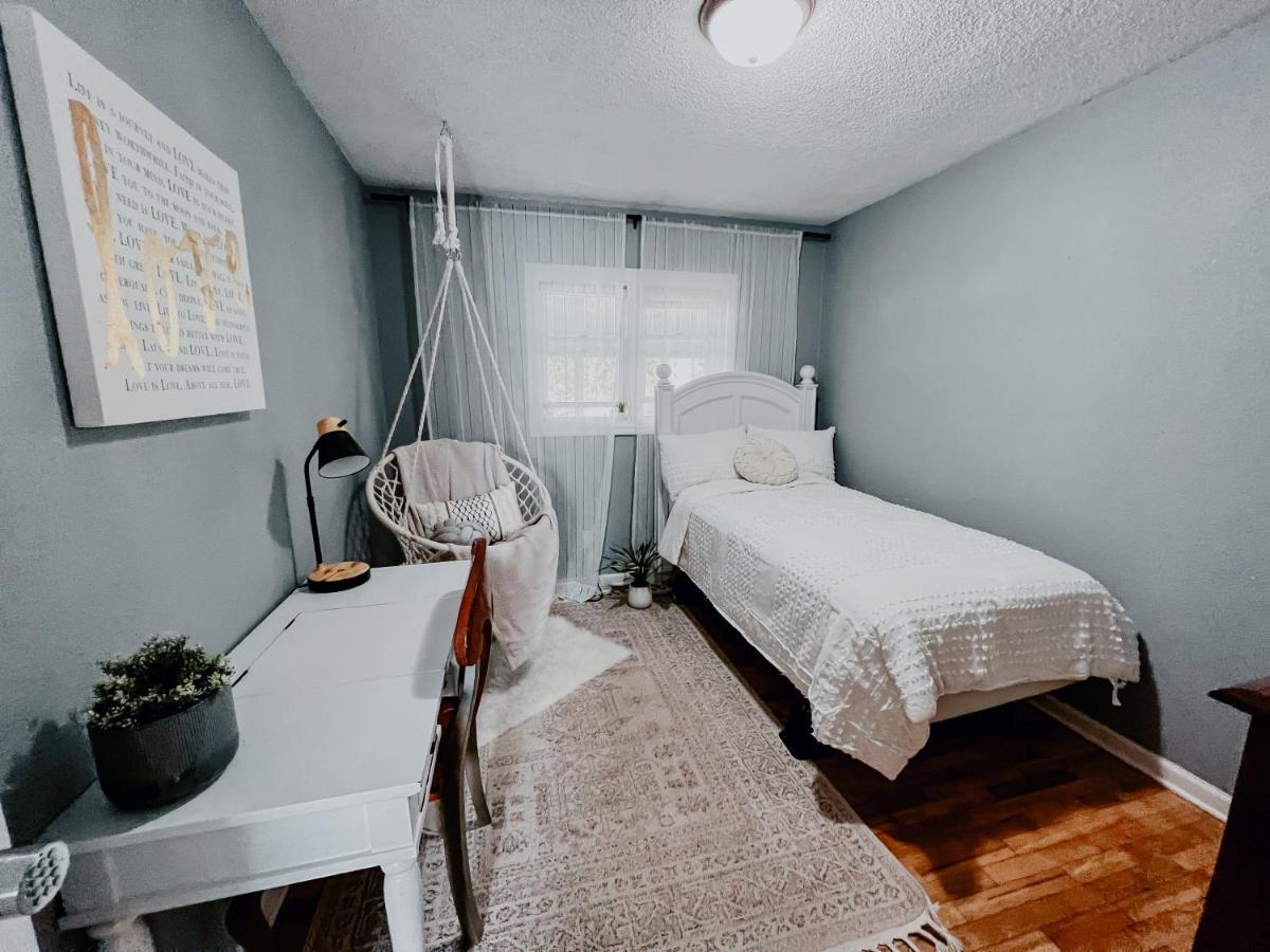 Boho Cozy Home, Quiet, Free Parking Kalamazoo Extérieur photo